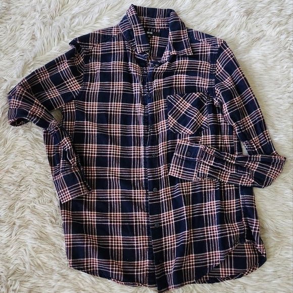 UNIQLO Plaid Button Down - Picture 1 of 4